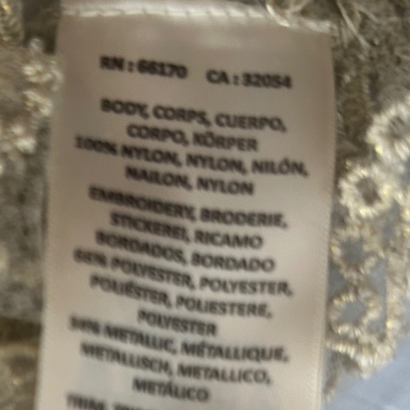 ANTHROPOLOGIE MOULINETTE SOEURS SHEER BLOUSE WITH BEADED COLLAR SIZE MED NWT - Picture 16 of 16